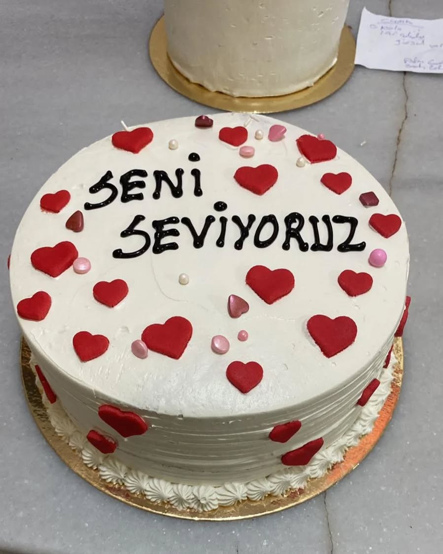 Dönüş Pastanesi Unlu Mamülleri